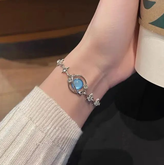 Adjustable Star Shaped Blue Stone Stylish Bracelet